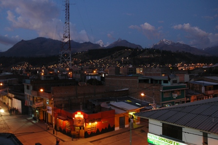 Huaraz bij valavond.