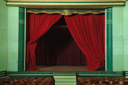 Theater, Humberstone